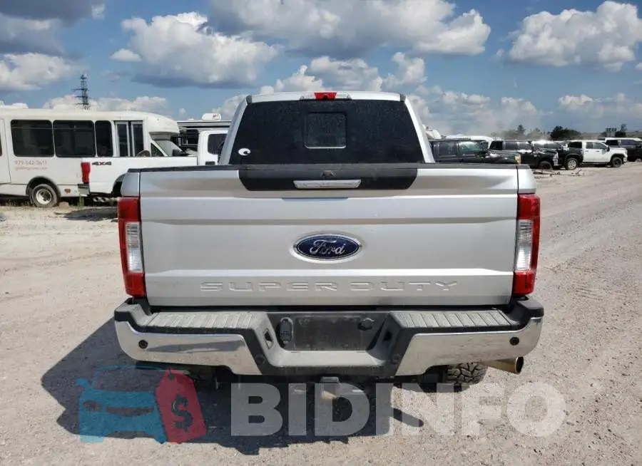 1FT7W2B68KED26208 Photo# 6