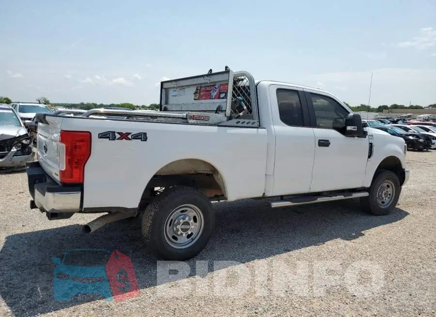 1FT7X2B66JEB73176 Photo# 3