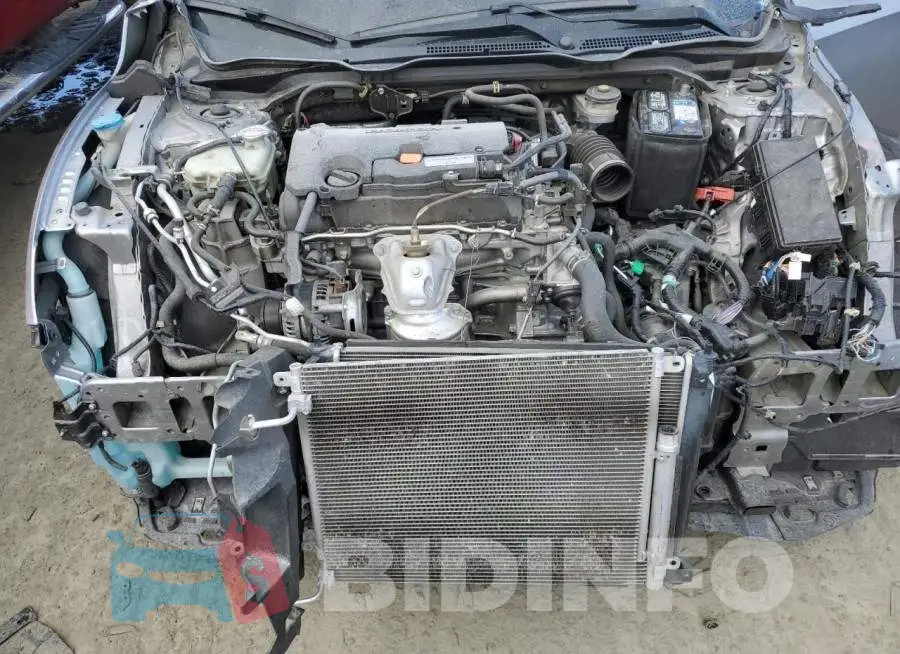 19XFC2F66KE210895 Photo# 11