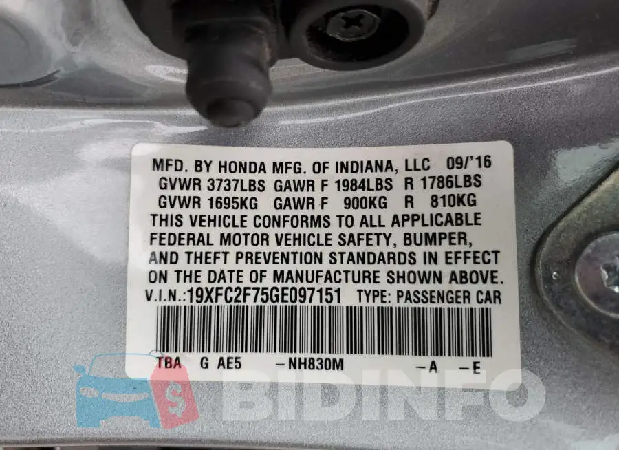19XFC2F75GE097151 Photo# 12