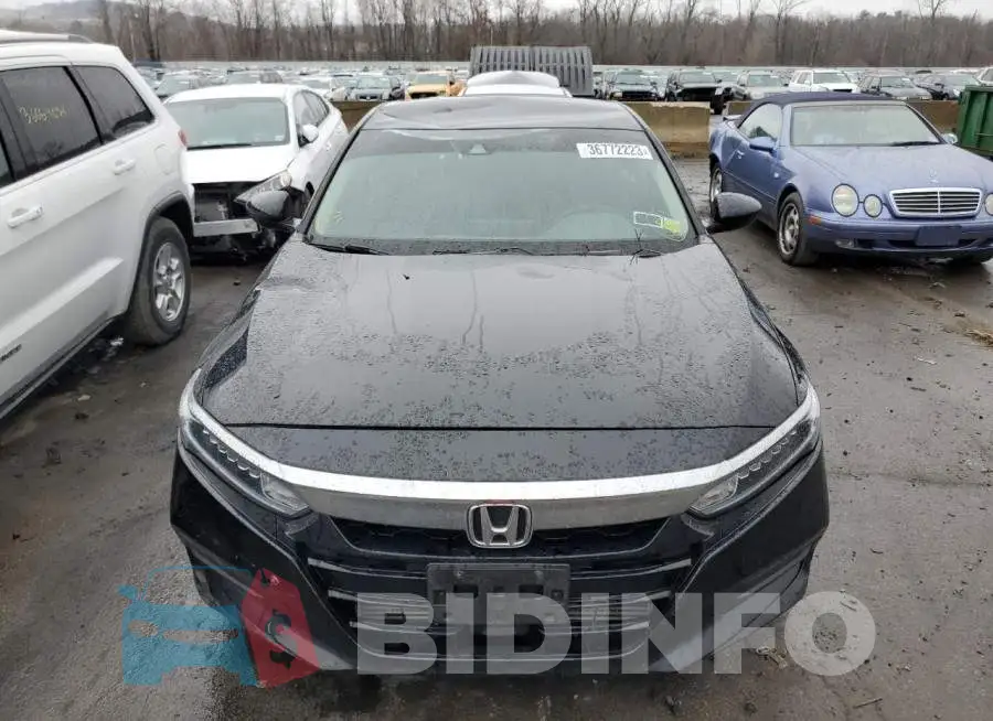 1HGCV1F14KA163821 Photo# 5