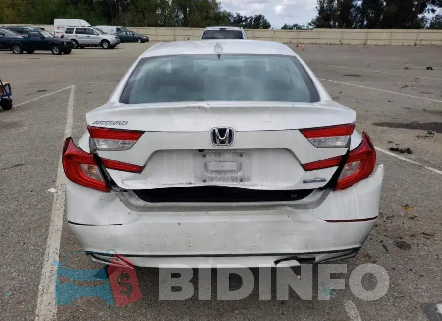 1HGCV3F10MA004499 Photo# 6