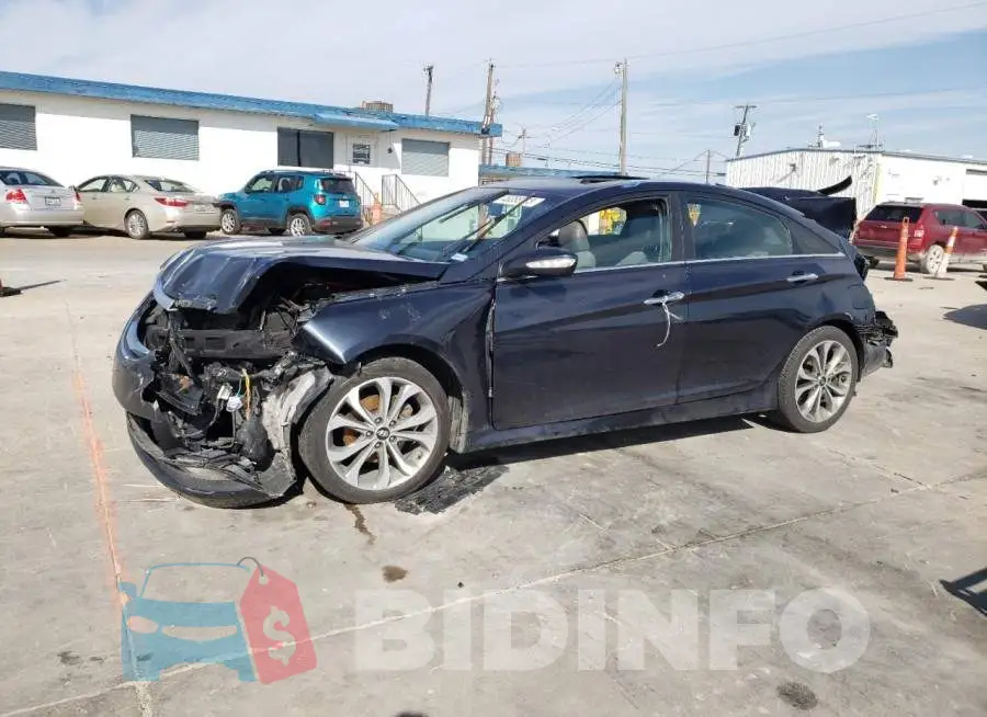 5NPEC4AC1EH886644 Photo# 1
