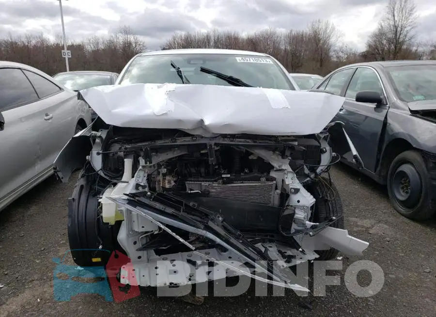 ML32FUFJ9NHF02468 Photo# 5