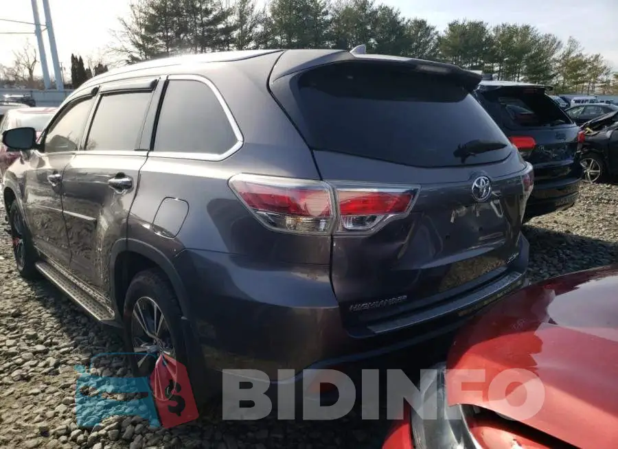 5TDJKRFH5GS334726 Photo# 6