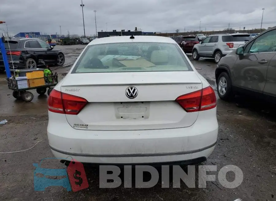 1VWBS7A35FC026795 Photo# 6