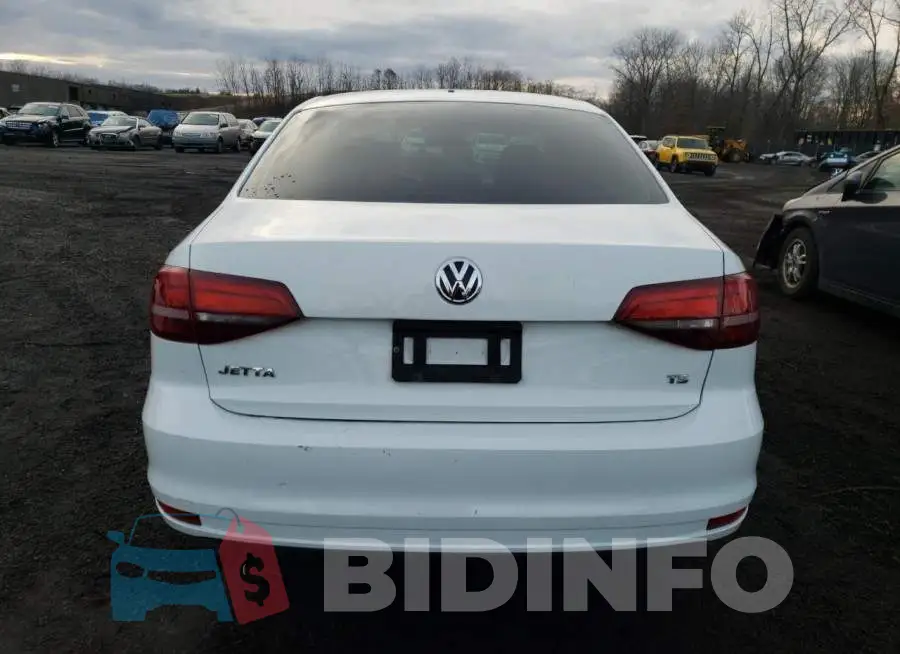 3VW267AJ0GM246199 Photo# 6