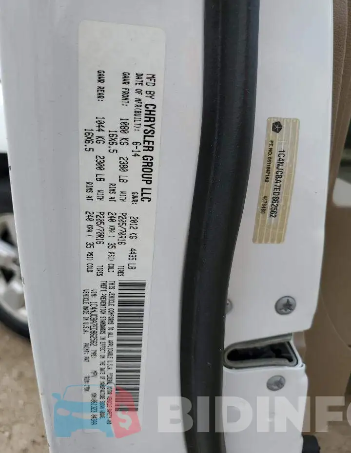 1C4NJCBA7ED862562 Photo# 13