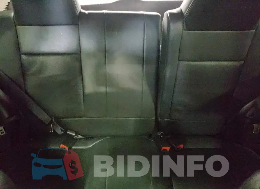 1C4NJDEBXHD141750 Photo# 10