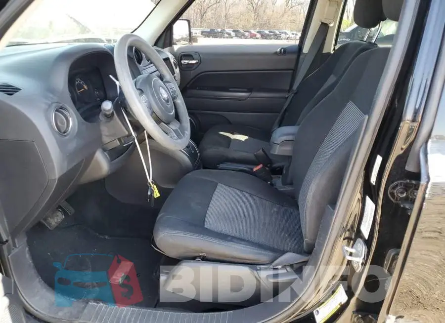 1C4NJRBB0ED714152 Photo# 7