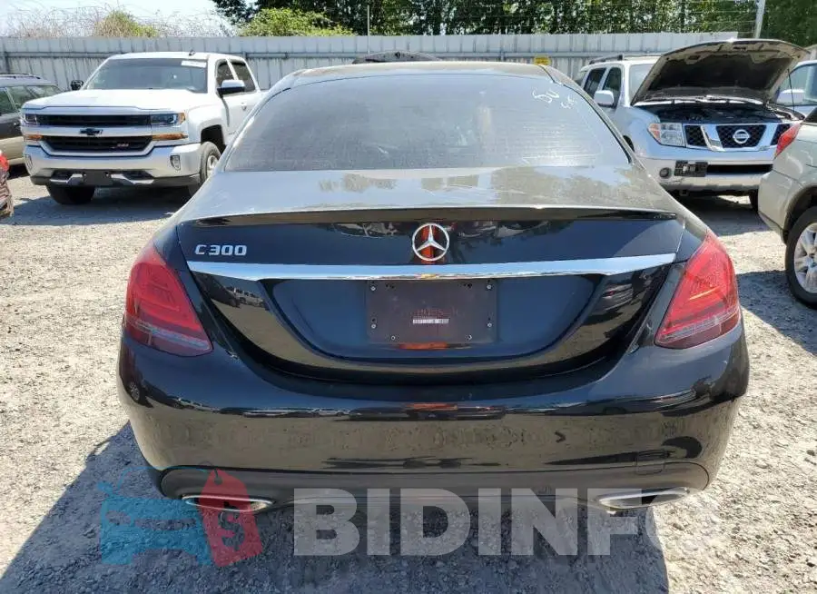 55SWF8DB9KU289062 Photo# 6