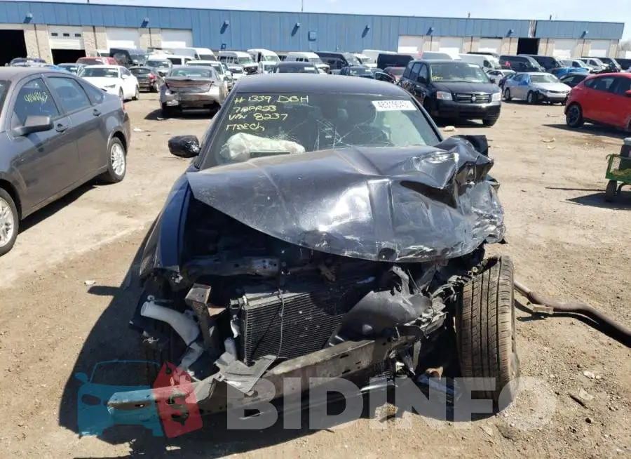 2C3CDXBG3FH748237 Photo# 5