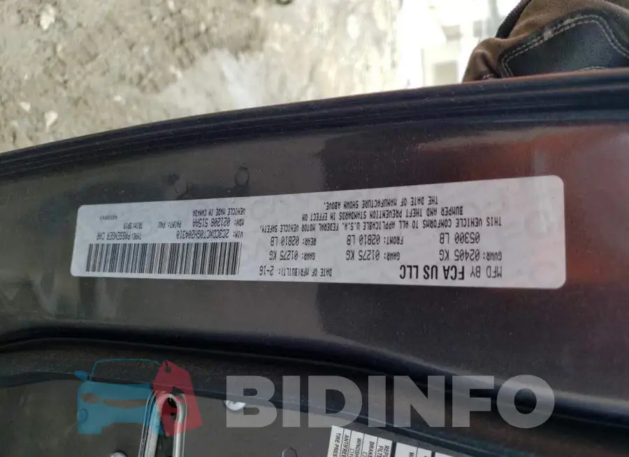 2C3CDXCT0GH204310 Photo# 12