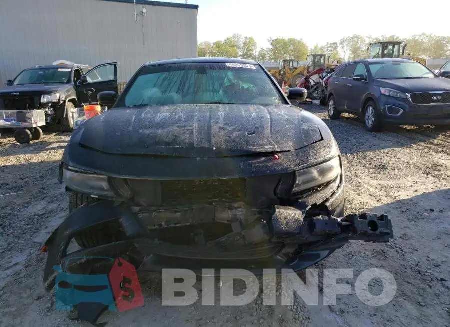2C3CDXCT4FH741289 Photo# 5