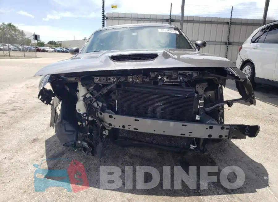 2C3CDZBT6KH512202 Photo# 5