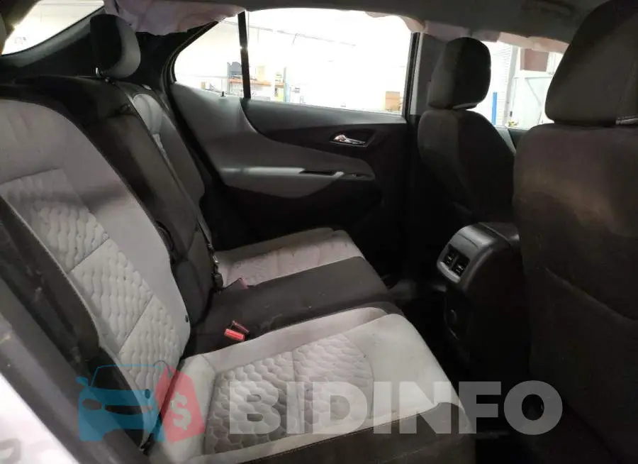 3GNAXHEV8JL261441 Photo# 11