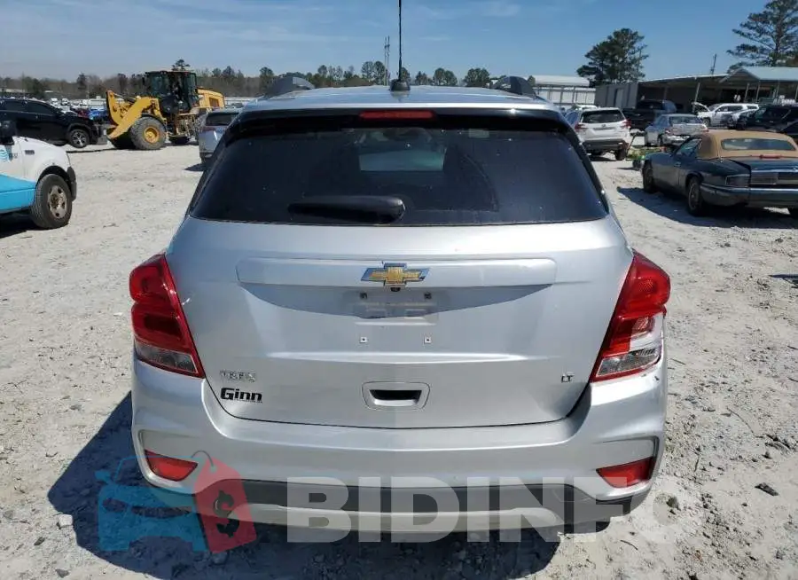 KL7CJLSB2KB917665 Photo# 6