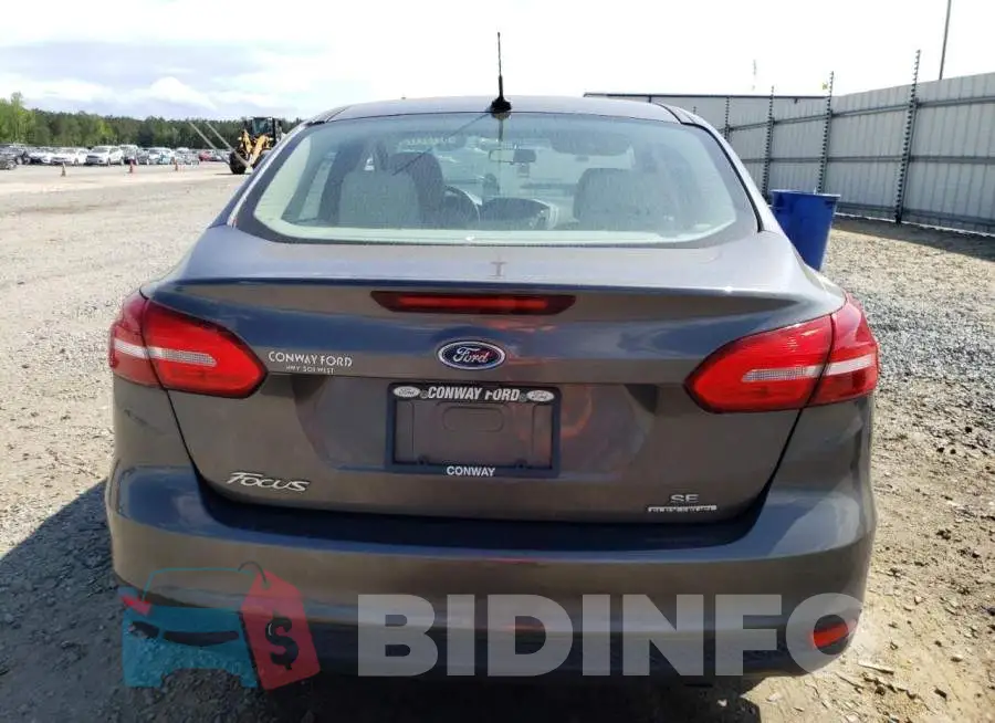 1FADP3F20GL241269 Photo# 6