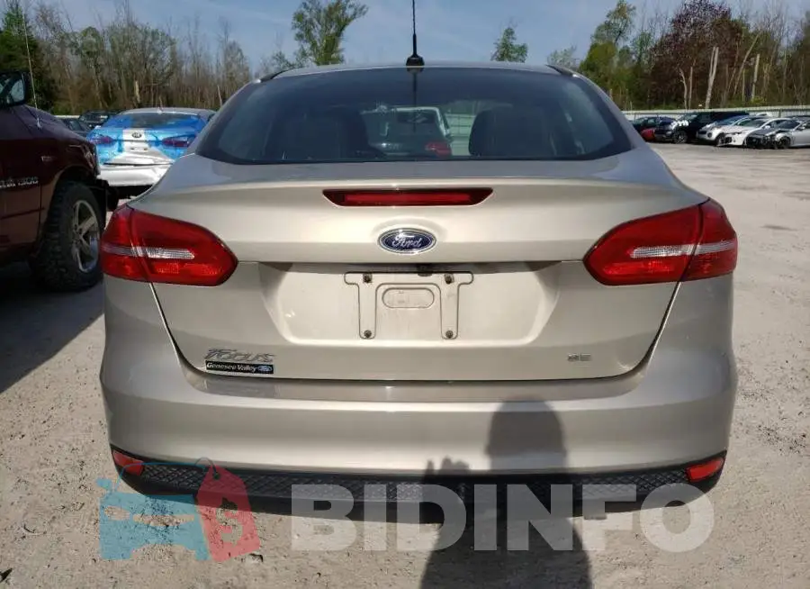 1FADP3F23GL305174 Photo# 6