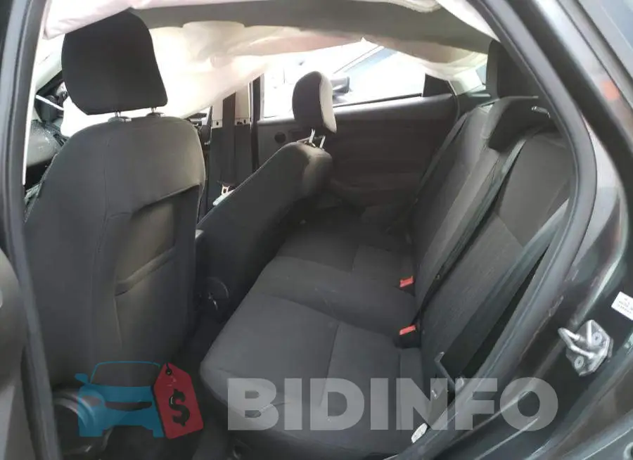 1FADP3M27HL215076 Photo# 10