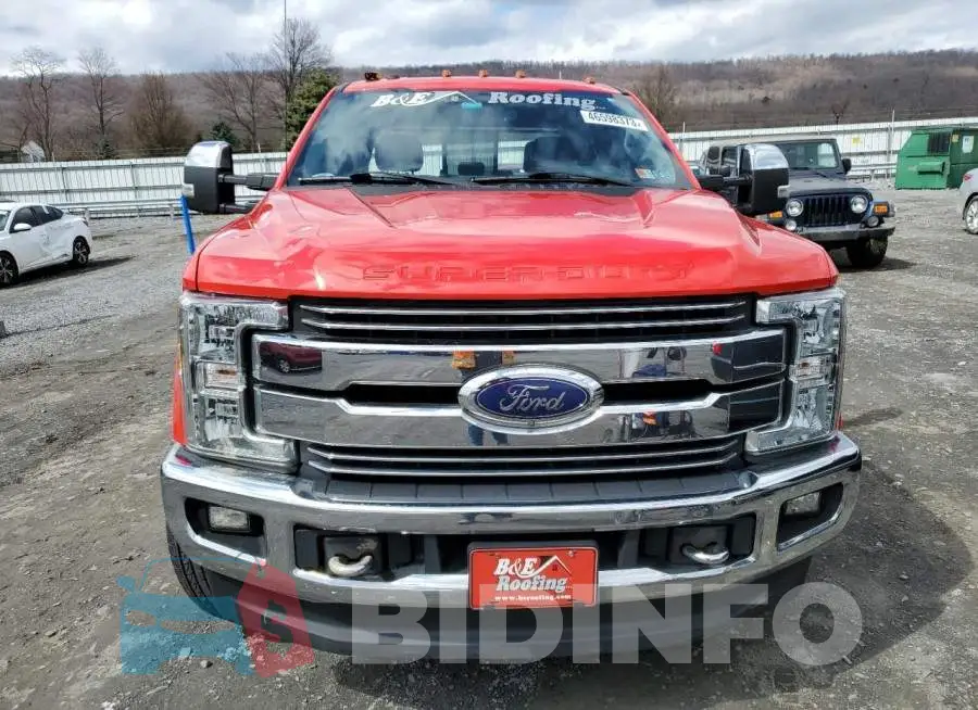 1FT8W3BT3HEC48882 Photo# 5