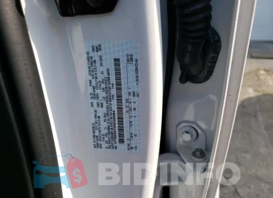 1FT8W3DT2NEG09964 Photo# 12