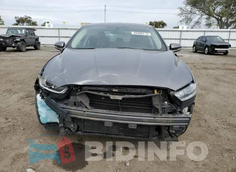 3FA6P0HD9ER203253 Photo# 5
