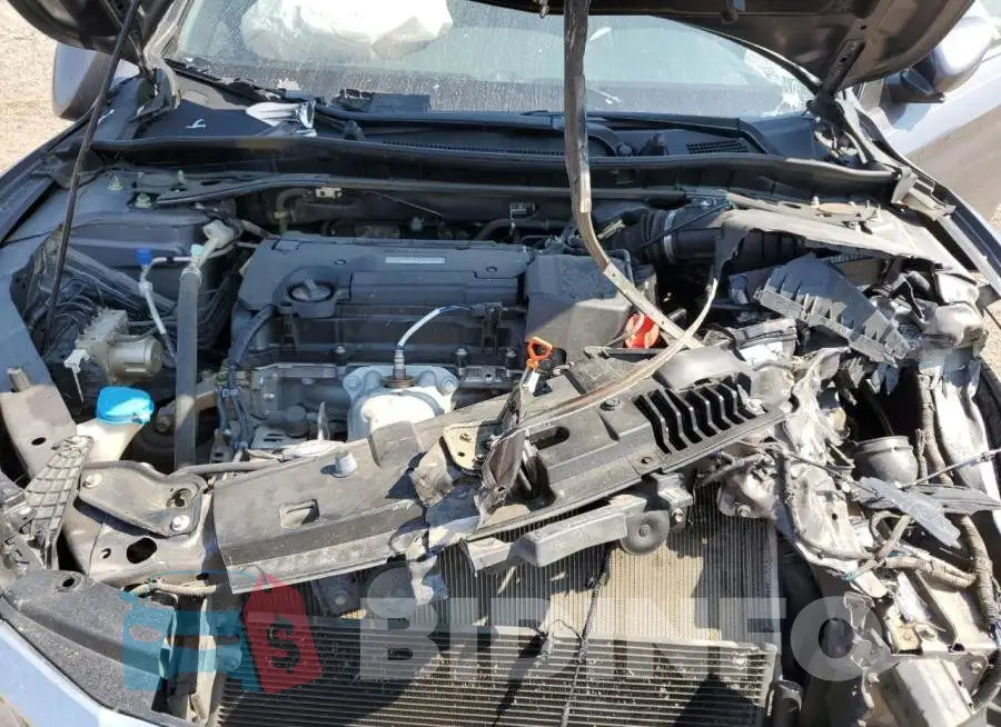 1HGCR2F16HA267262 Photo# 11