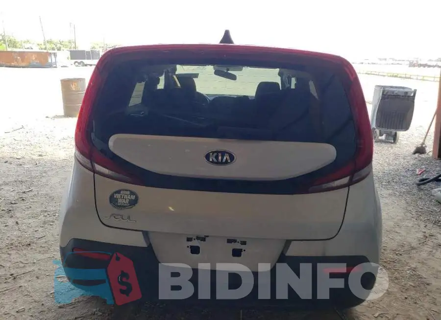 KNDJ23AUXL7055049 Photo# 6
