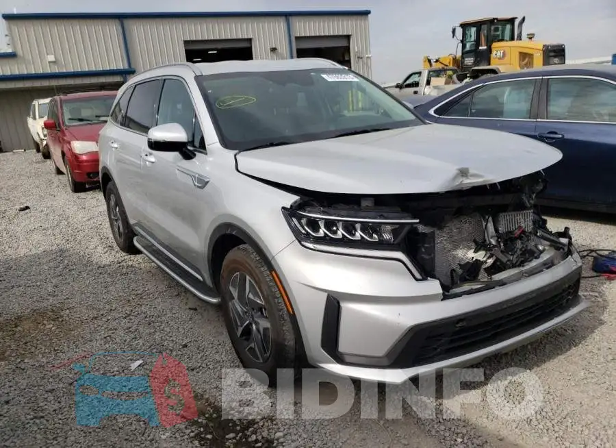 KNDRG4LG8M5060894 Photo# 4
