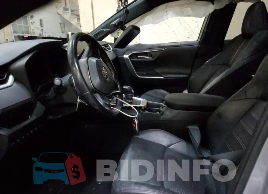 JTMFB3FV8MD010590 Photo# 7