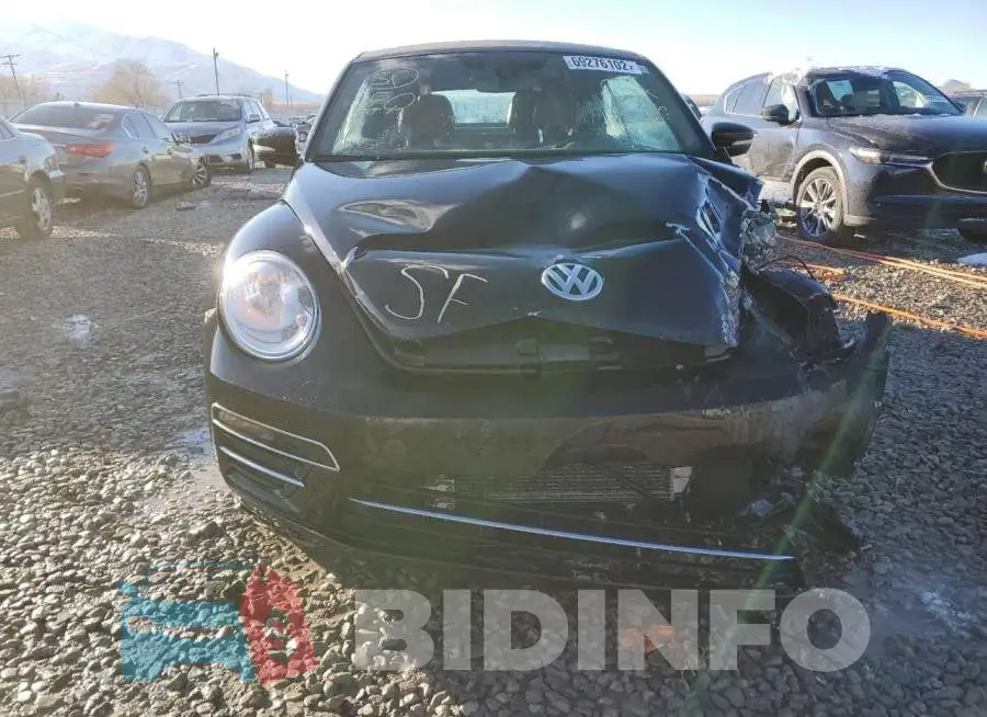 3VW517AT0HM819097 Photo# 5