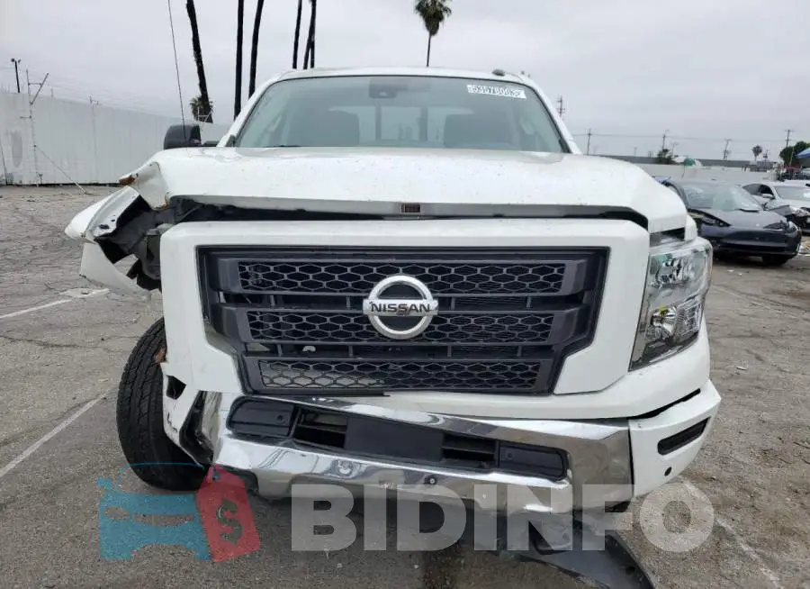 1N6AA1FB8MN518654 Photo# 5
