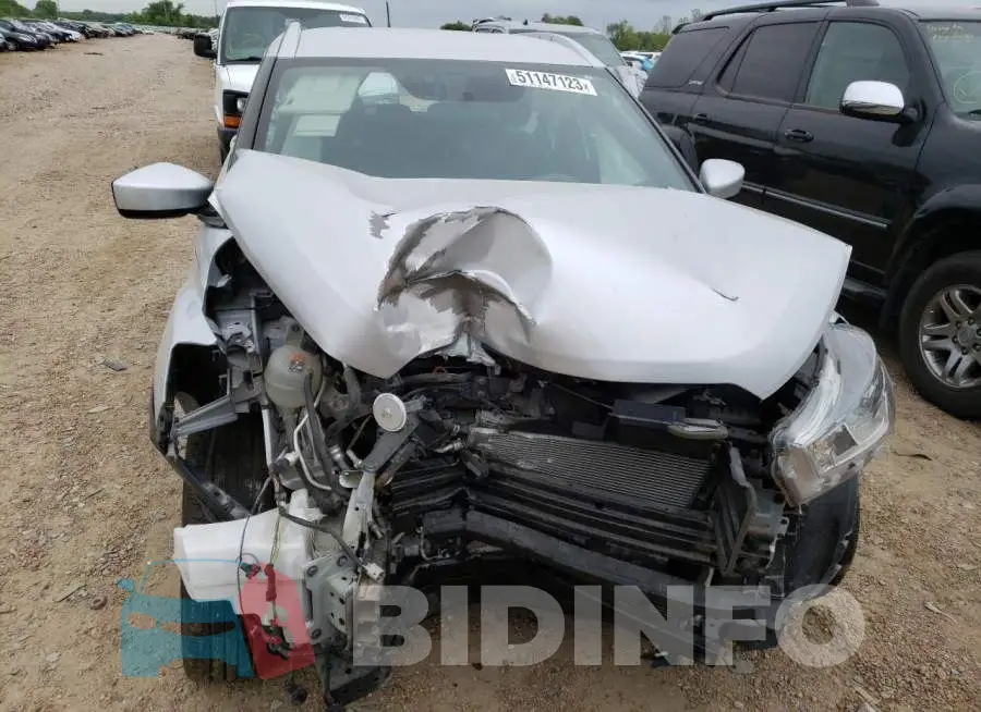 3N1CP5CU3JL516980 Photo# 5