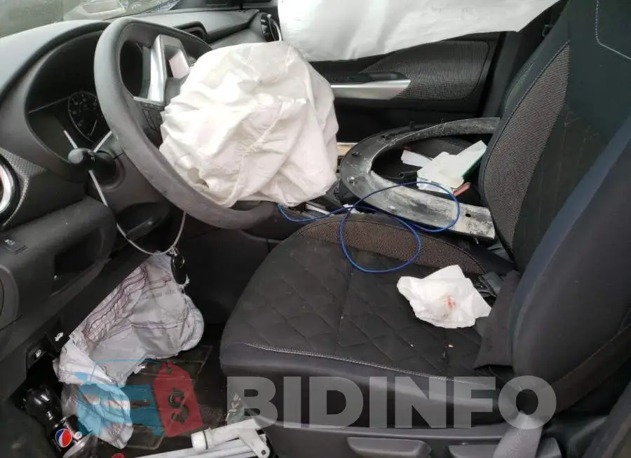 3N1CP5CU3JL516980 Photo# 7