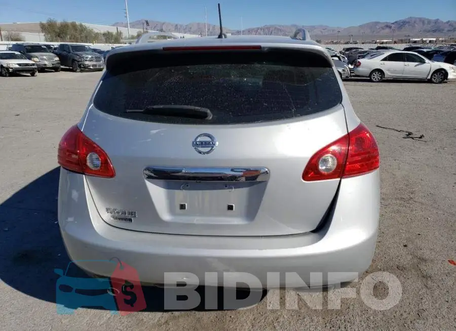 JN8AS5MT4FW156133 Photo# 6