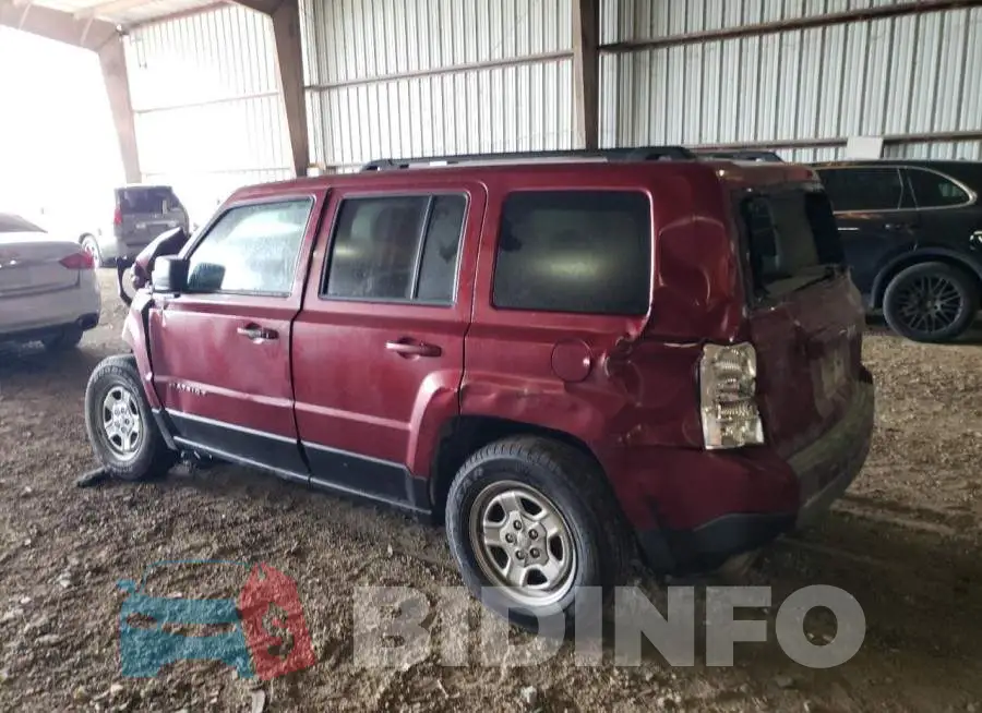 1C4NJPBB1GD699782 Photo# 2