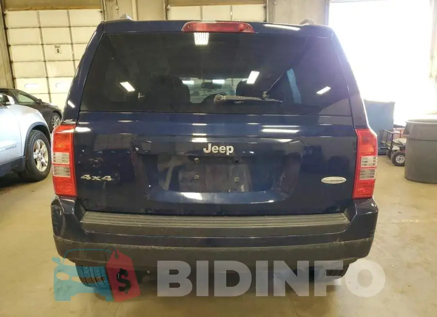 1C4NJRFB7FD190011 Photo# 6