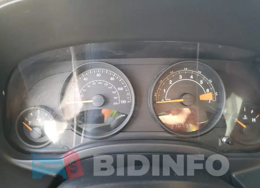 1C4NJRFB9ED759732 Photo# 9