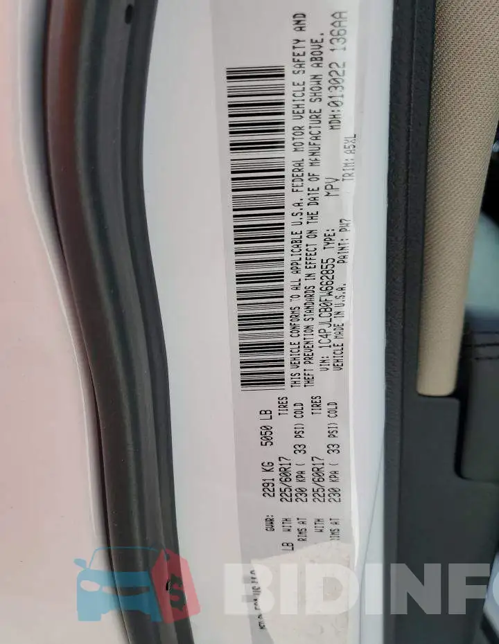 1C4PJLCB0FW662855 Photo# 13