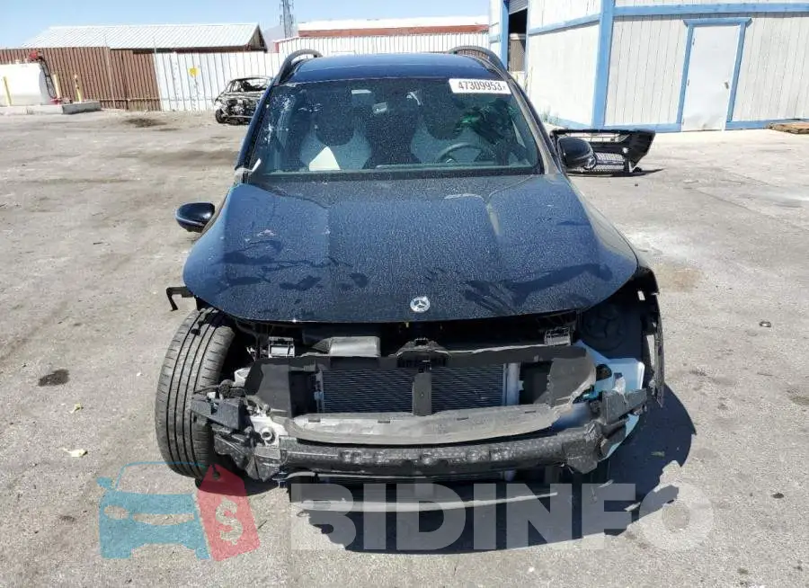 W1N4M4GB7PW280049 Photo# 5