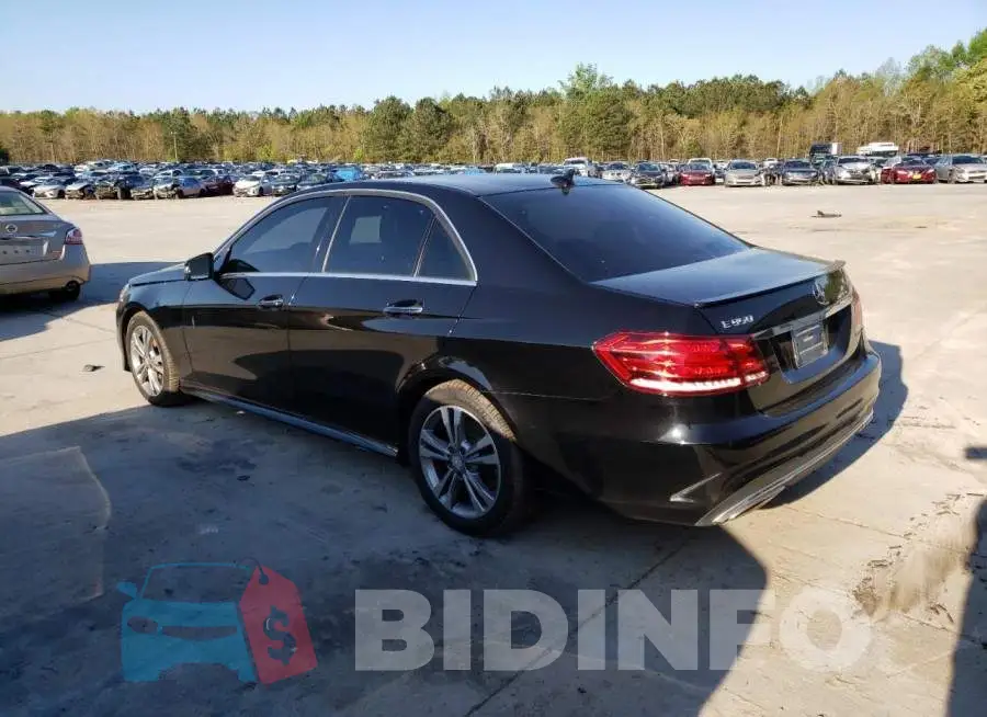 WDDHF8JB8FB106487 Photo# 2