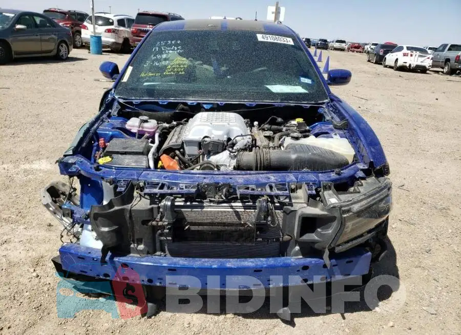 2C3CDXL96KH666853 Photo# 5