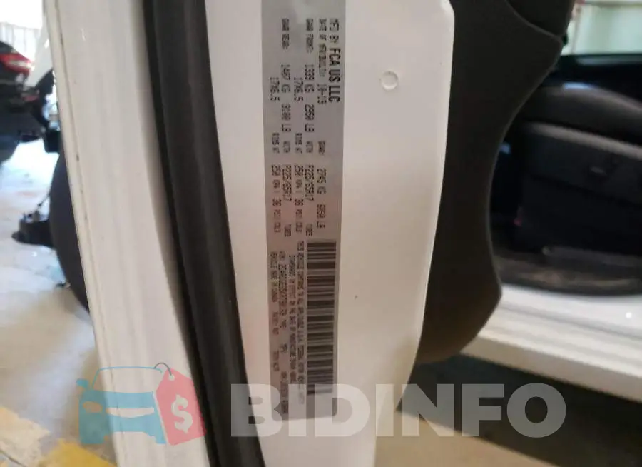 2C4RDGEG5KR790169 Photo# 12