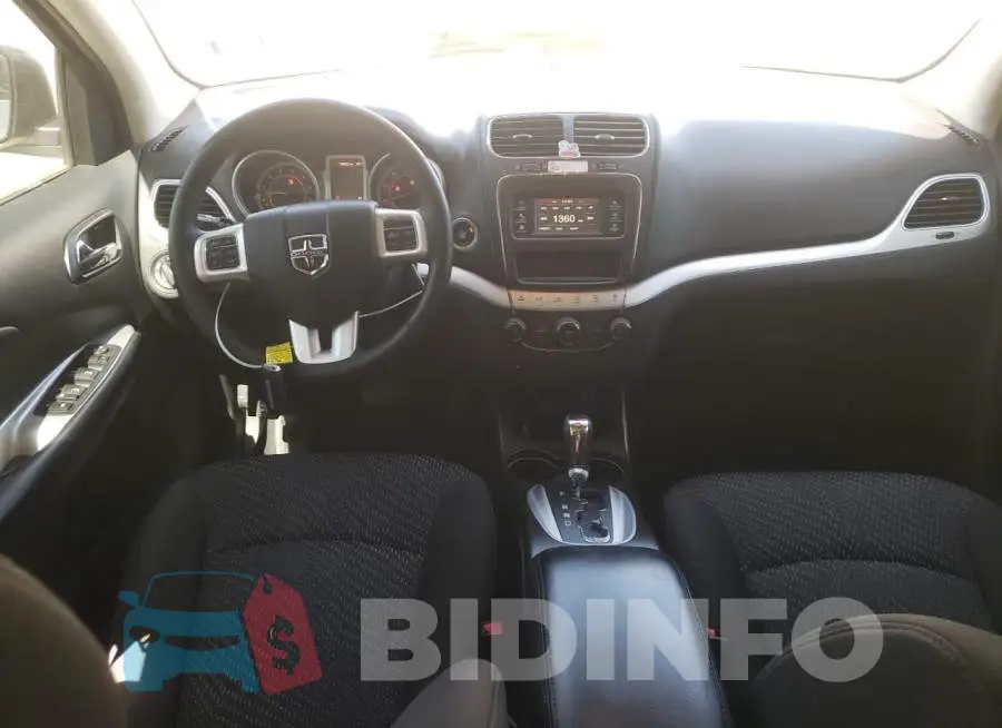 3C4PDCAB5HT557392 Photo# 8