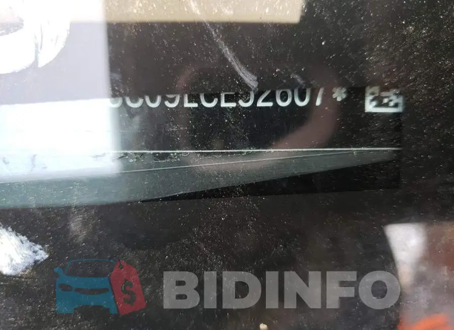 WBAGV8C09LCE52607 Photo# 12