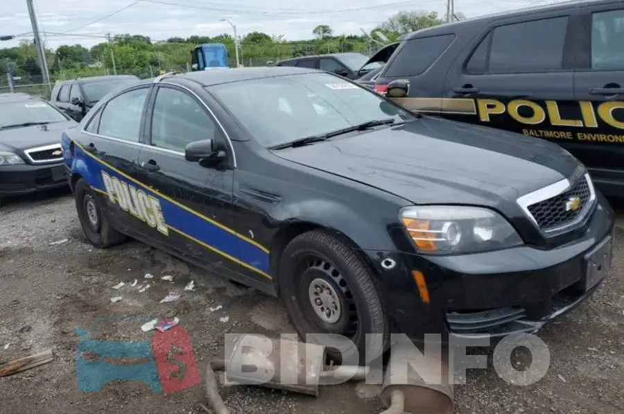 6G3NS5R37FL132564 Photo# 4
