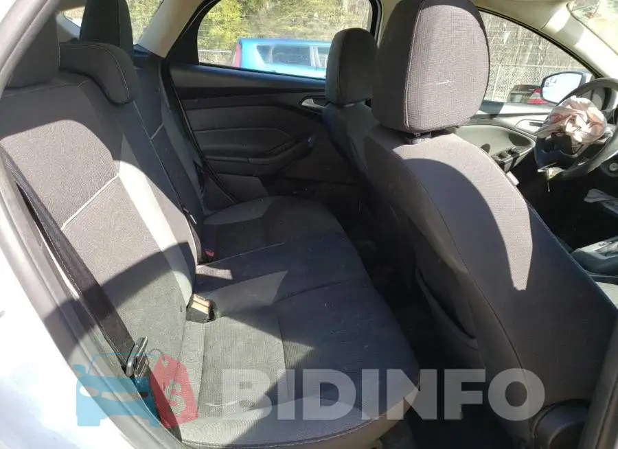 1FADP3K28EL428195 Photo# 10
