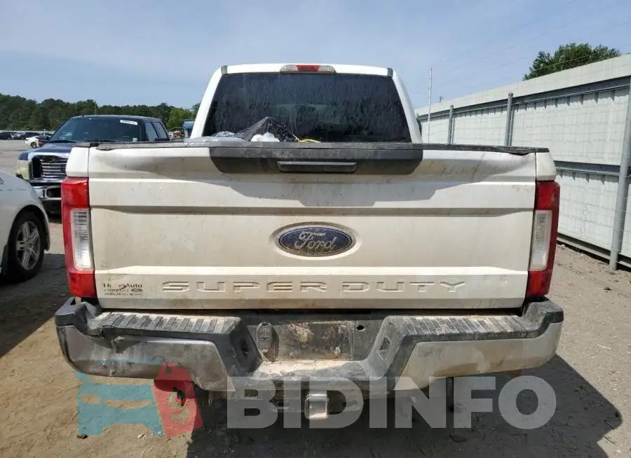 1FT7W2BT1HEB76201 Photo# 6