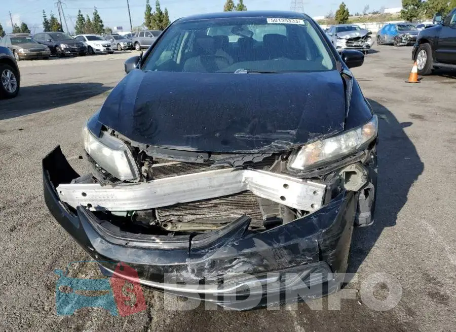 19XFB2F7XFE268820 Photo# 5